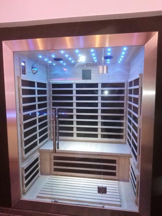 Magnifique Loft Avec Jacuzzi Et Sauna Privatif Ferriere-la-Grande Экстерьер фото
